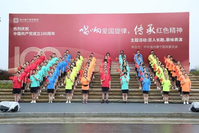 深足因债务危机未通过准入，上赛季中超降级两队均解散